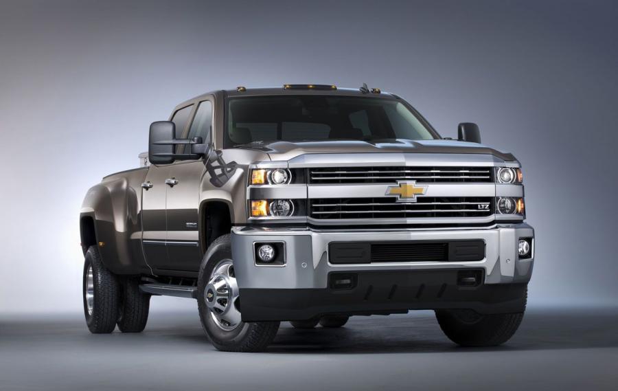  Chevrolet Silverado HD 2015 года  (фото 15 из 19)